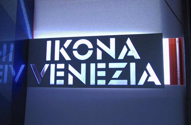 IKONAPHOTOGALLERY